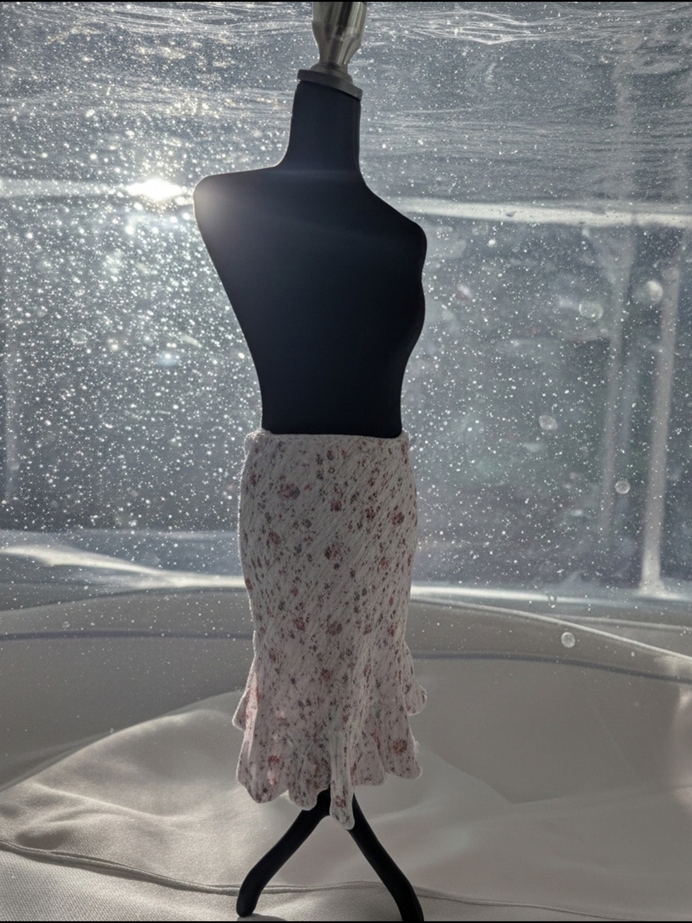 Studio Y Pink Midi Skirt with Floral Print No Flaws Sz S (A68)